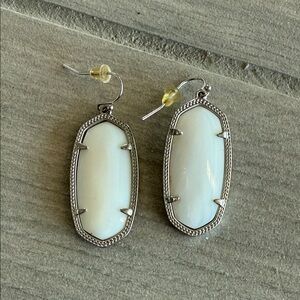 Kendra Scott white/silver Elle hanging earrings